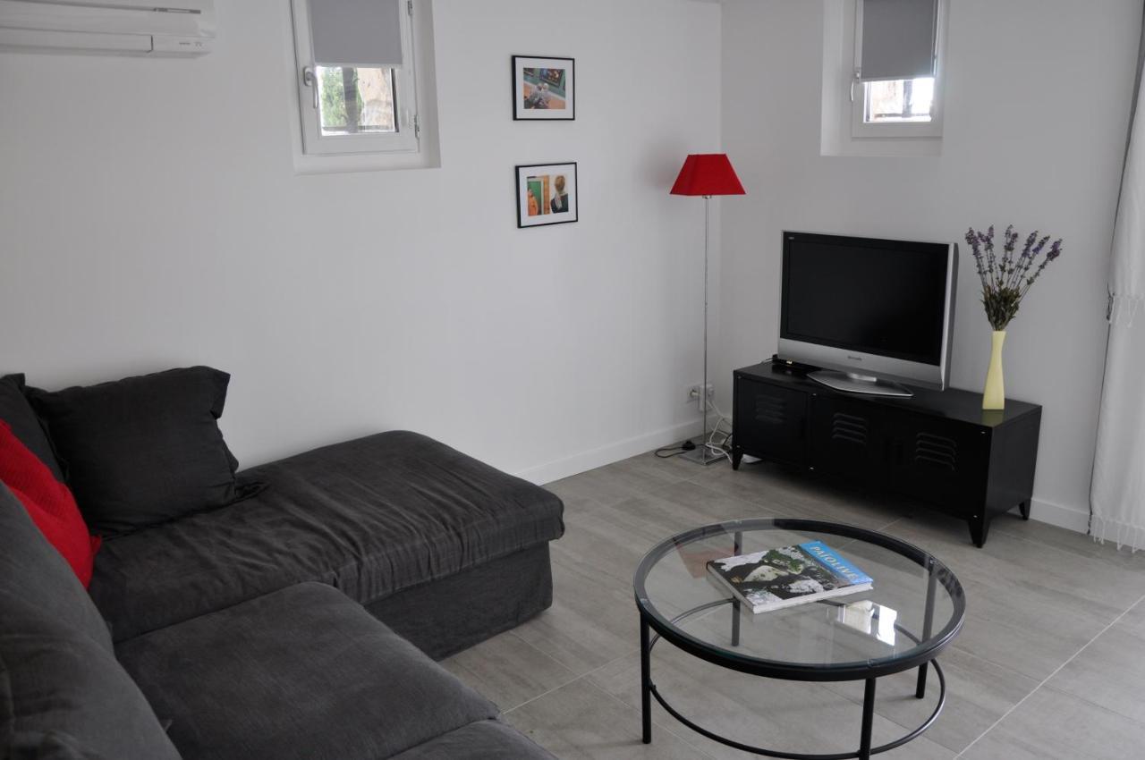Apartamento Le Petit Domaine 07 Les Vans Exterior foto